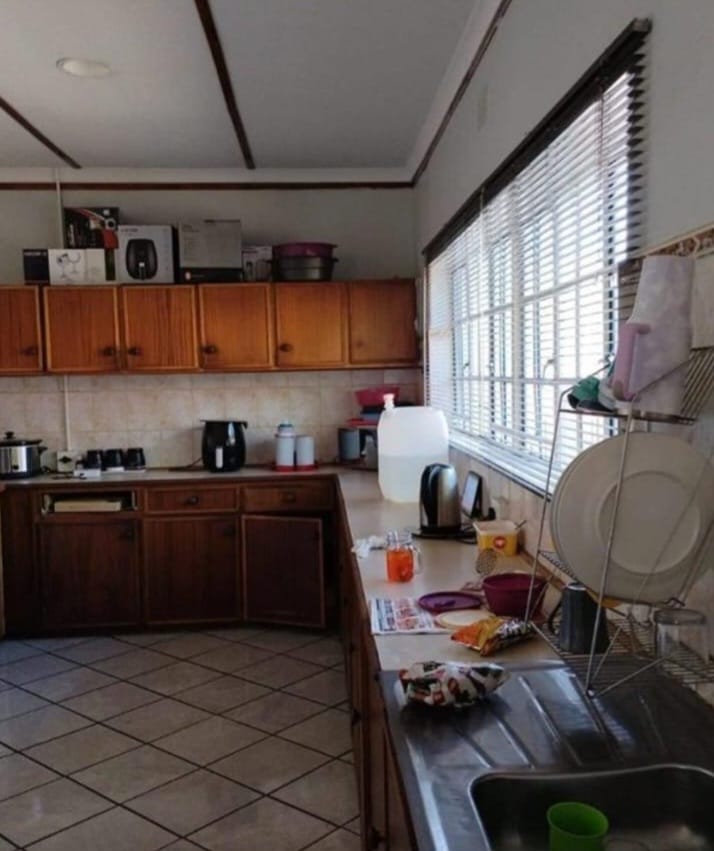4 Bedroom Property for Sale in South Ridge Northern Cape